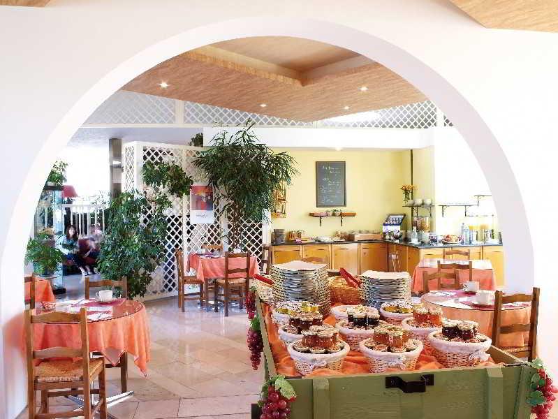 Inter-Hotel La Closerie Beaune โบน ภายนอก รูปภาพ