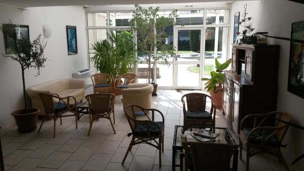 Inter-Hotel La Closerie Beaune โบน ภายนอก รูปภาพ