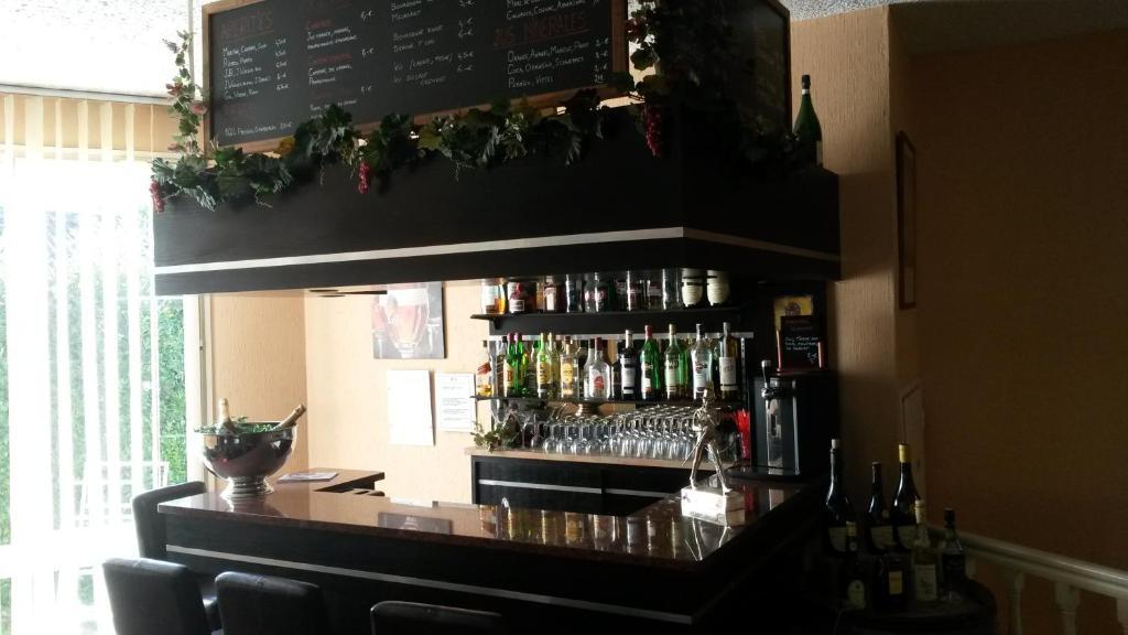 Inter-Hotel La Closerie Beaune โบน ภายนอก รูปภาพ
